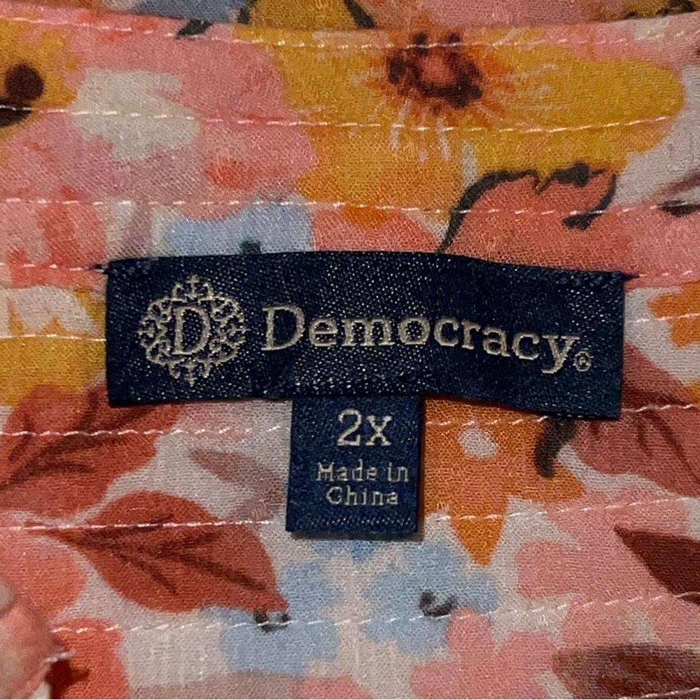 DEMOCRACY Multicolor Floral Blouse with Flowy Ruffled Sleeves - Size 2X - Picture 7 of 9